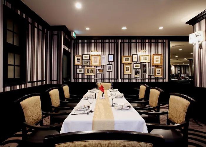 Hotel Centara Grand At Plaza Ladprao 5*