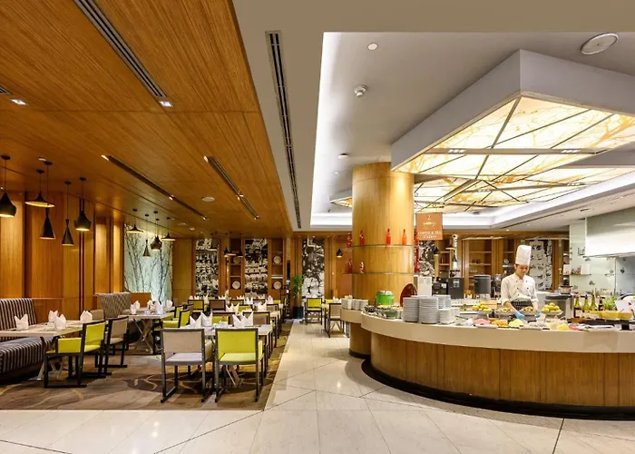 Hotel Centara Grand At Plaza Ladprao 5*