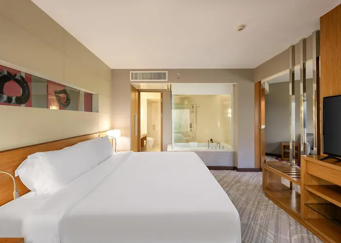 Centara Grand At Plaza Ladprao Bangkok