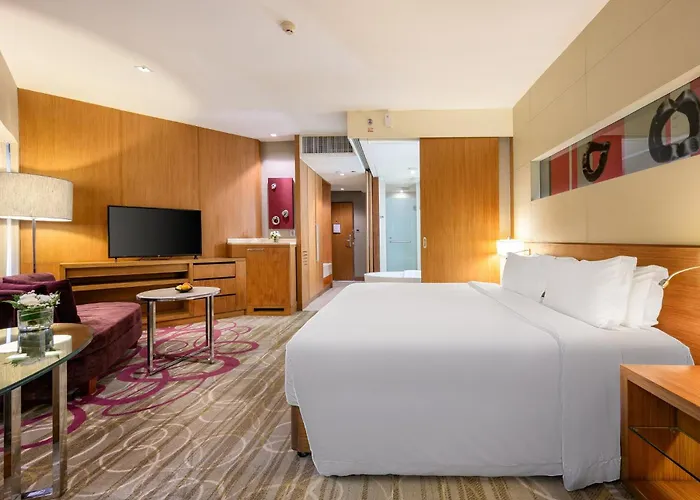 Hotel Centara Grand At Plaza Ladprao 5*