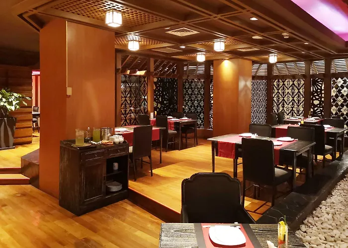 Hotel Centara Grand At Plaza Ladprao 5*