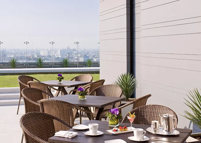 Centara Grand At Plaza Ladprao Hotel 5*