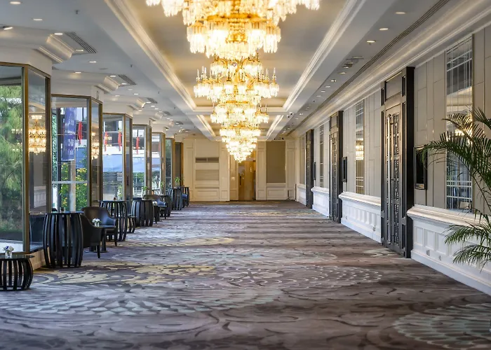 Hotel Centara Grand At Plaza Ladprao